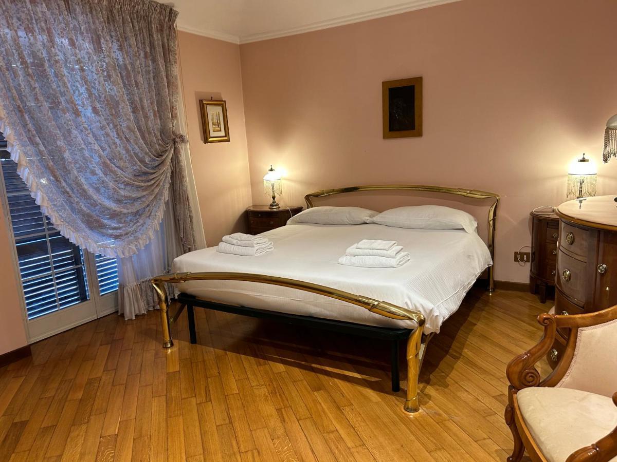 Villa Visconti - Anagnina By Ghor Rom Eksteriør billede